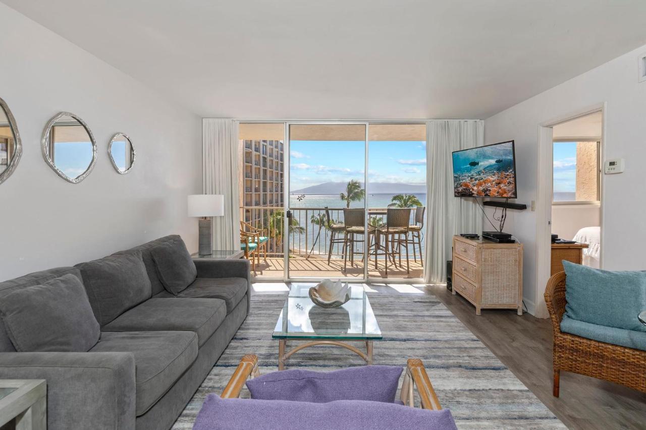 Incredible Beachfront 1Br - Sleeps 4 Awesome Location And In The Center Of Restaurants Many Beaches Golf And More Villa Kahana Bagian luar foto