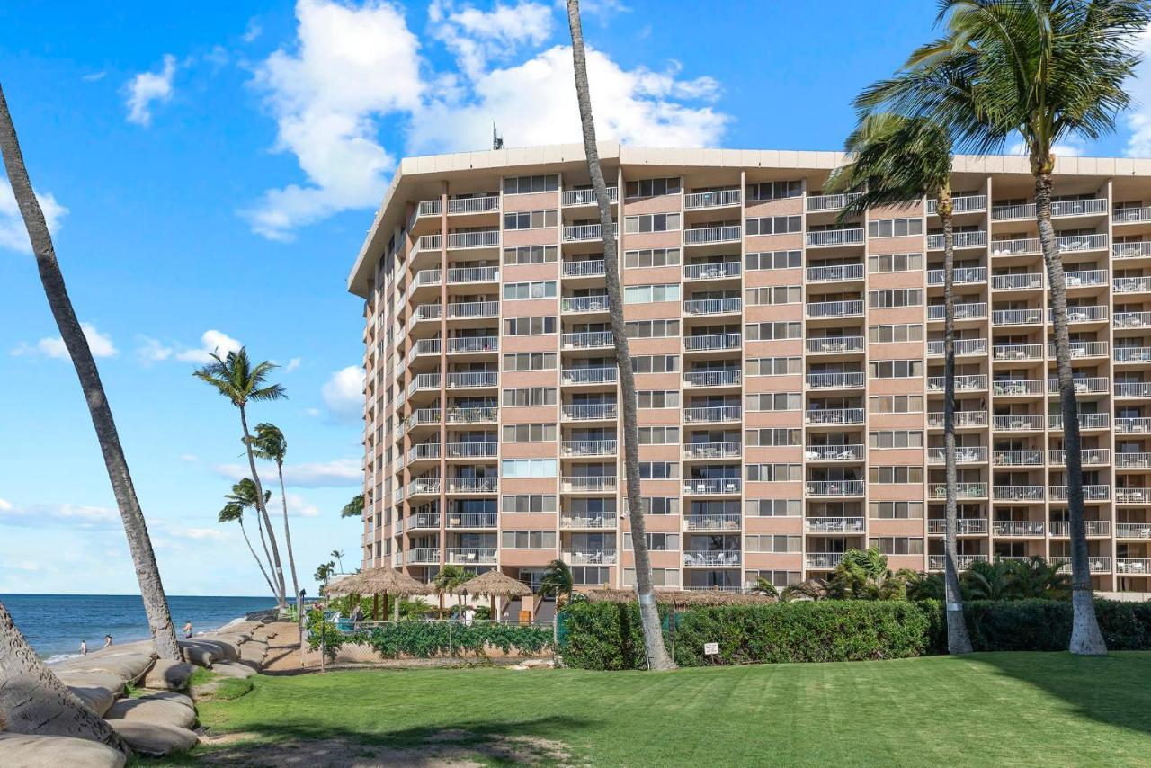 Incredible Beachfront 1Br - Sleeps 4 Awesome Location And In The Center Of Restaurants Many Beaches Golf And More Villa Kahana Bagian luar foto