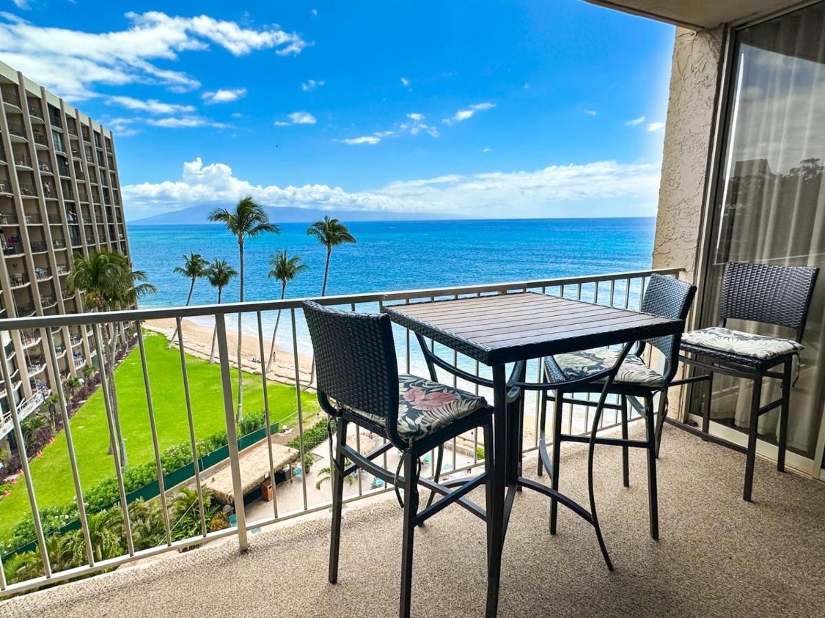 Incredible Beachfront 1Br - Sleeps 4 Awesome Location And In The Center Of Restaurants Many Beaches Golf And More Villa Kahana Bagian luar foto